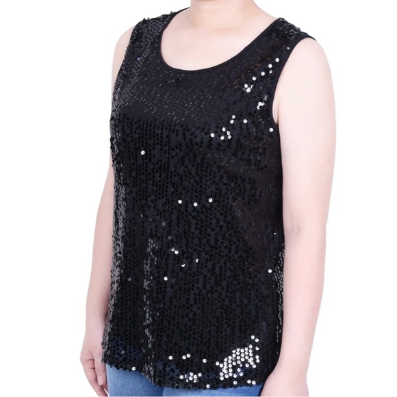 NWT black with black sequins sleeveless top - Picture 1 of 5